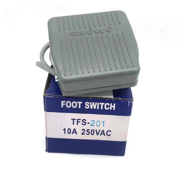 Công tắc bàn đạp chân Công tắc bàn đạp chân